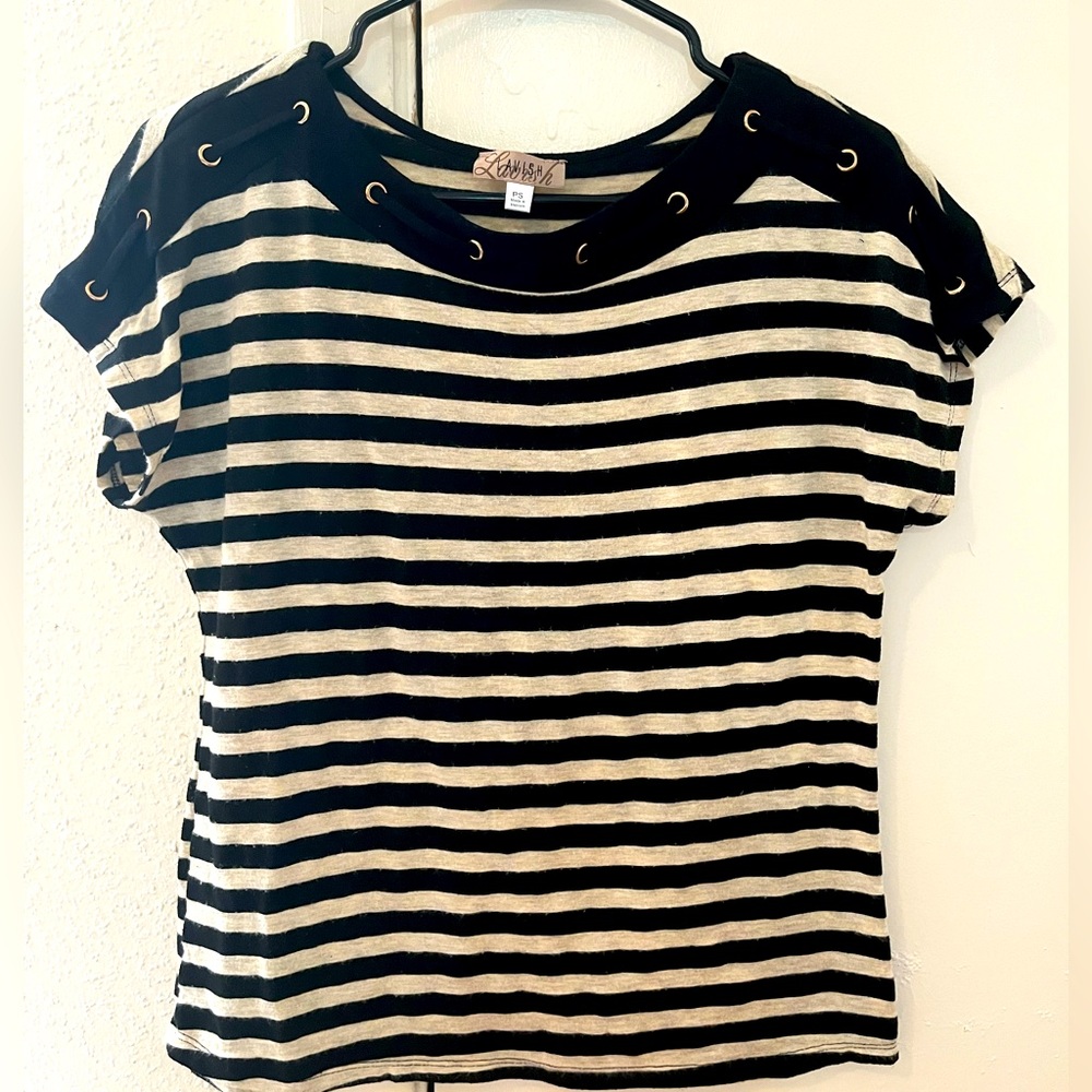 women’s stripped blouse